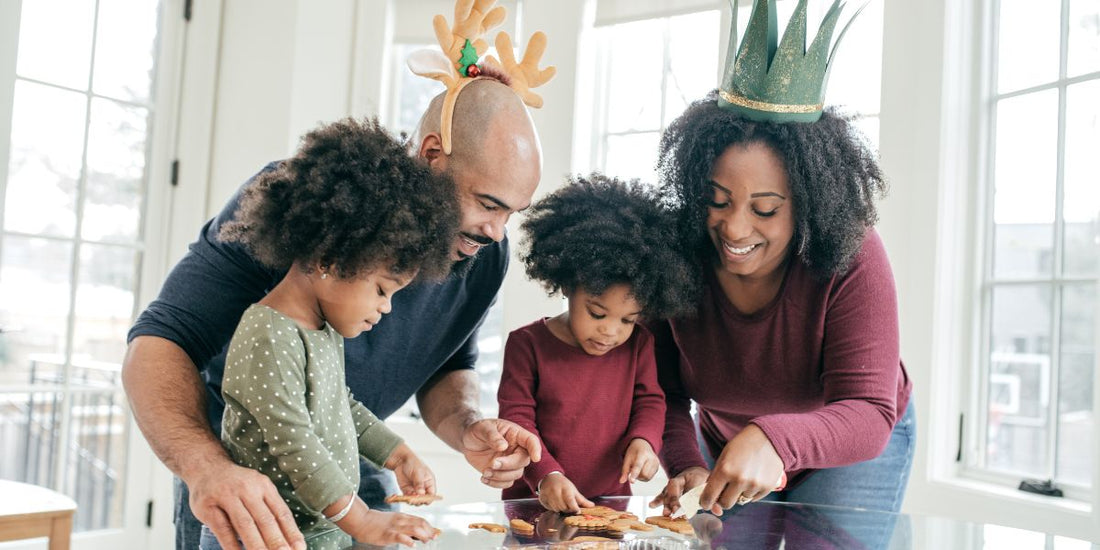 11 Heartwarming Family Traditions to Start Together